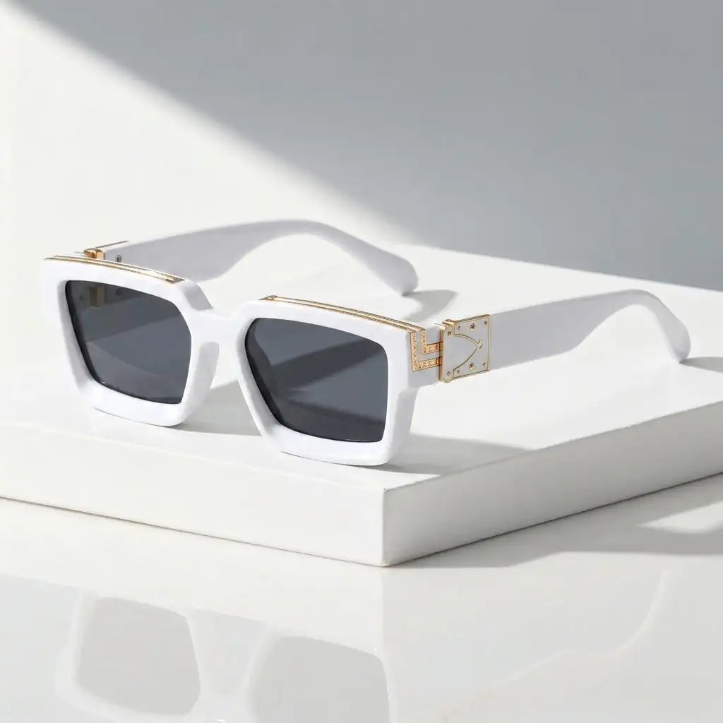 Pearl Noir Gilded Shades sunglasses, angled view