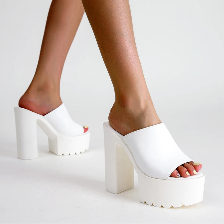 Cheyenne Wedge Mules